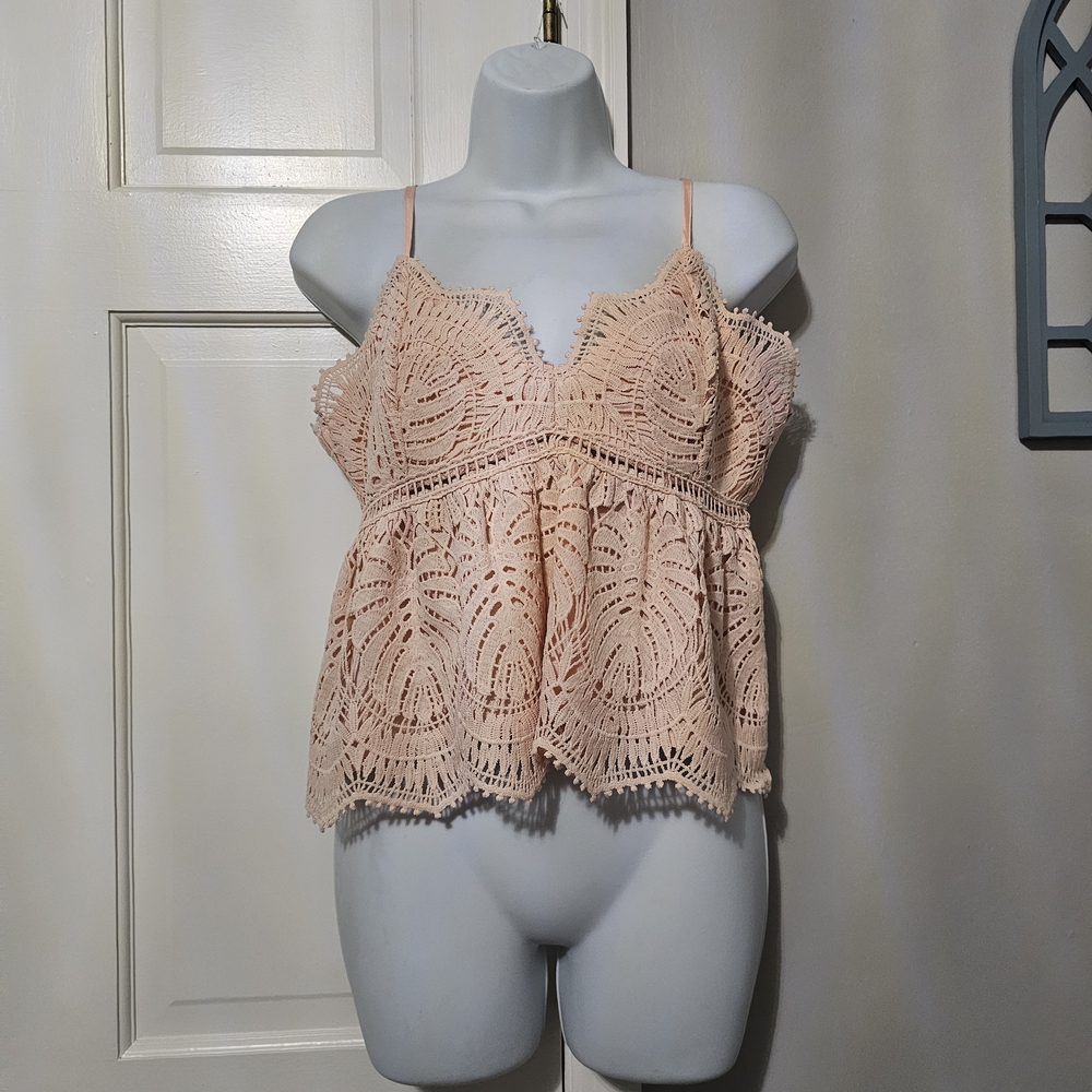 Elegant Lace Peach Camisole